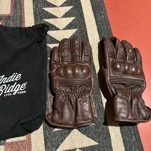 Indie Ridge - Full Gauntlet Brown Leather Gloves - Large